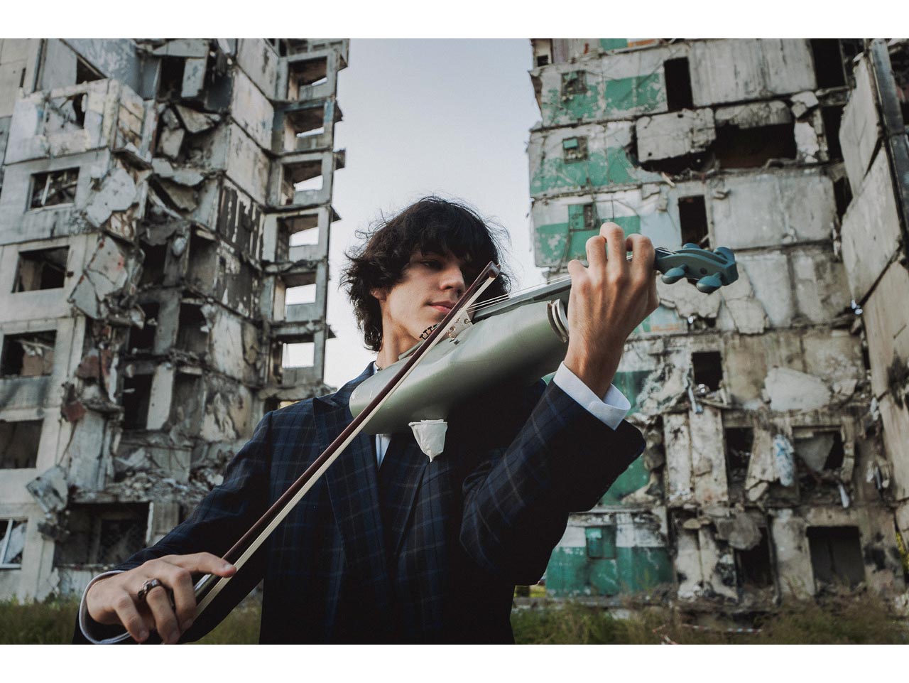 ‘Resistruments’ or when weaponry are repurposed to signal hope - a powerful campaign by ArtHelps and Jung von Matt for Ukraine Image